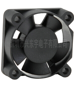 用电饭煲散热风扇，降温降音并存